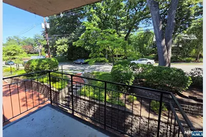 60 Madison Place A10 #A10, Ridgewood, NJ 07450 - Photo 13