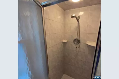 60 Madison Place A10 #A10, Ridgewood, NJ 07450 - Photo 25