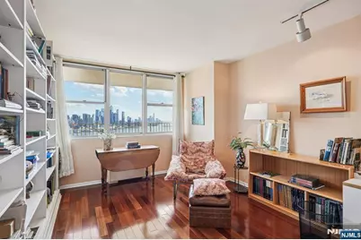6040 Boulevard East 23G #23G, West New York, NJ 07093 - Photo 17