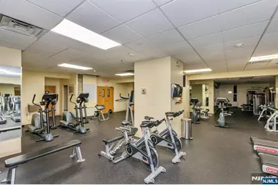 6040 Boulevard East 23G #23G, West New York, NJ 07093 - Photo 19