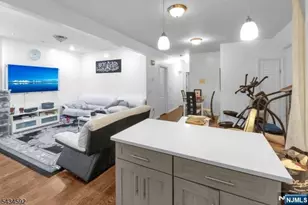 87 19th St, East Orange, NJ 07017 - Photo 3