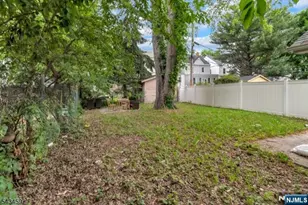 87 19th St, East Orange, NJ 07017 - Photo 11
