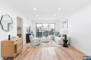610 Anderson Ave 2E, Cliffside Park, NJ 07010 - Photo 3
