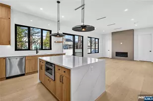 395 Hickory Ave, Paramus, NJ 07652 - Photo 5