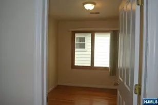 69 Summit Ave 2, Elmwood Park, NJ 07407 - Photo 15