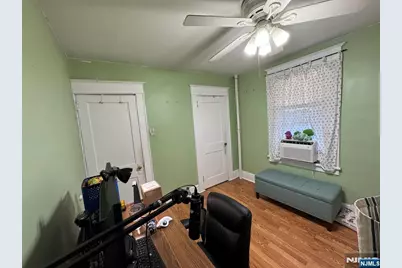 28 Van Houten Street, Bergenfield, NJ 07621 - Photo 41