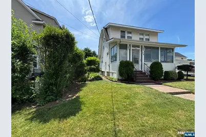 28 Van Houten Street, Bergenfield, NJ 07621 - Photo 5