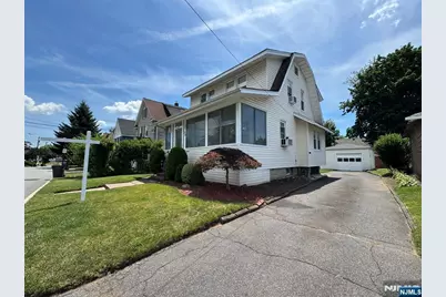 28 Van Houten Street, Bergenfield, NJ 07621 - Photo 3
