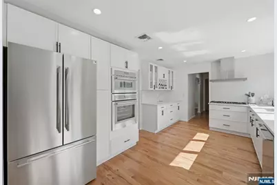 54 William Street, North Arlington, NJ 07031 - Photo 7