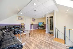 163 Rutherford Rd, Mahwah, NJ 07430 - Photo 29