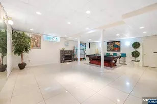 163 Rutherford Rd, Mahwah, NJ 07430 - Photo 33