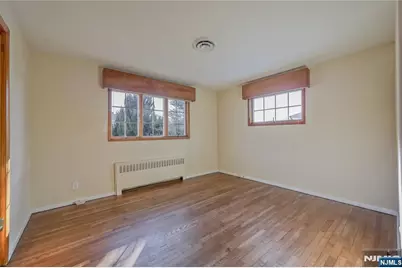 16 Glen Place, Old Tappan, NJ 07675 - Photo 5