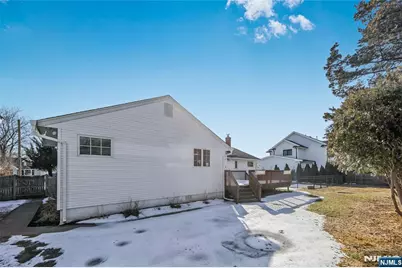 16 Glen Place, Old Tappan, NJ 07675 - Photo 33