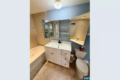 70 Adams Street 4A #4A, Hoboken, NJ 07030 - Photo 19