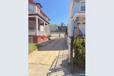 52 Warner Avenue, Jersey City, NJ 07305 - Photo 3