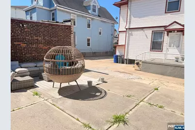 52 Warner Avenue, Jersey City, NJ 07305 - Photo 5