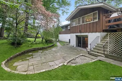 401 Cumberland Street, Englewood, NJ 07631 - Photo 47