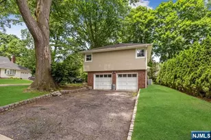 6 Clark Pl, Tenafly, NJ 07670 - Photo 17
