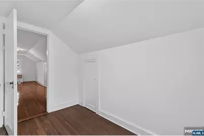 135 Rockwood Place, Englewood, NJ 07631 - Photo 25