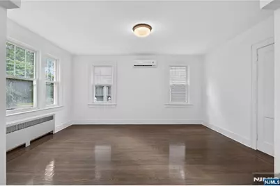 135 Rockwood Place, Englewood, NJ 07631 - Photo 9