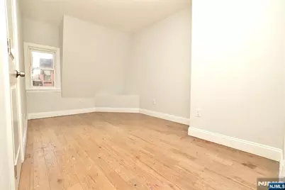480 Bergen Avenue, Jersey City, NJ 07304 - Photo 23