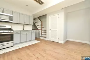 480 Bergen Ave, Jersey City, NJ 07304 - Photo 17