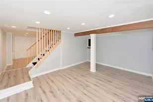32-09 Heywood Ave, Fair Lawn, NJ 07410 - Photo 21