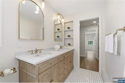 508 Tether Lane, Paramus, NJ 07652 - Photo 21