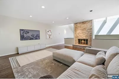 10 Old Quarry Road 6 #6, Englewood, NJ 07631 - Photo 17