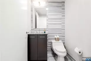 2 2nd Street 1704, Jersey City, NJ 07302 - Photo 23