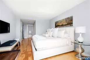 2 2nd Street 1704, Jersey City, NJ 07302 - Photo 15