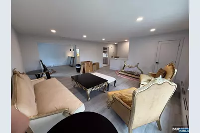 2357 Linwood Avenue, Fort Lee, NJ 07024 - Photo 7