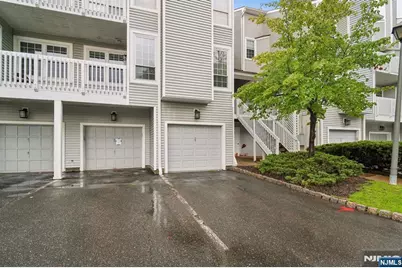 25 Markham Circle, Englewood, NJ 07631 - Photo 1