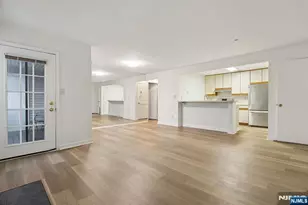 25 Markham Cir, Englewood, NJ 07631 - Photo 5