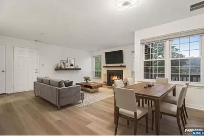 25 Markham Circle, Englewood, NJ 07631 - Photo 3