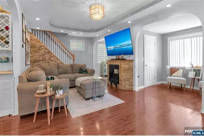 56 Ridgefield Avenue, Ridgefield Park, NJ 07660 - Photo 5