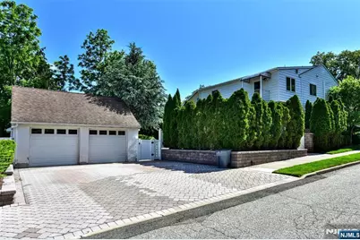 24 Maple Avenue First Floor #First Floor, Waldwick, NJ 07463 - Photo 37