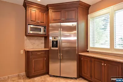 24 Maple Avenue First Floor #First Floor, Waldwick, NJ 07463 - Photo 11