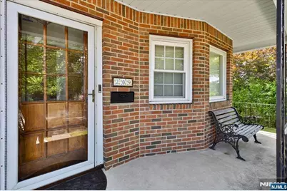 209 Washington Avenue, Rutherford, NJ 07070 - Photo 3