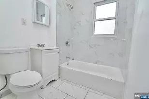240-242 Sunset Ave, Newark, NJ 07106 - Photo 11