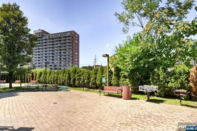 689 Luis Munoz Marin Boulevard 1010 #1010, Jersey City, NJ 07310 - Photo 33