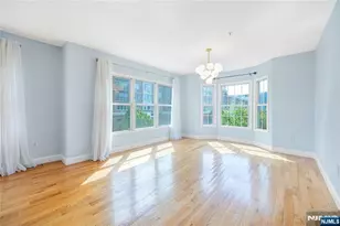 337 The Promenade 337, Edgewater, NJ 07013 - Photo 7