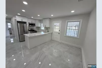 310 Passaic Avenue, Carlstadt, NJ 07072 - Photo 3