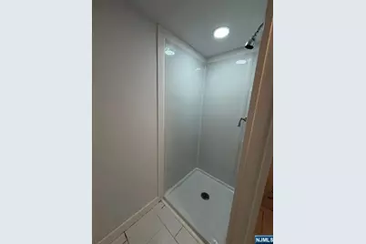 310 Passaic Avenue, Carlstadt, NJ 07072 - Photo 17
