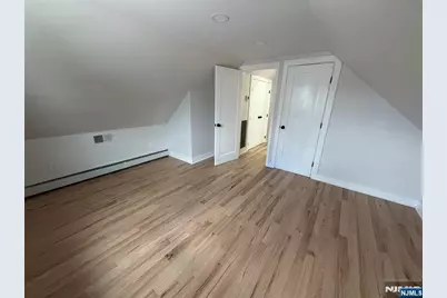 310 Passaic Avenue, Carlstadt, NJ 07072 - Photo 13