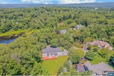 210 Woodmere Court, Franklin Lakes, NJ 07417 - Photo 23