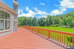 210 Woodmere Ct, Franklin Lakes, NJ 07417 - Photo 23