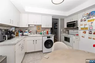 320 Anderson Ave 2A, Fairview, NJ 07022 - Photo 9