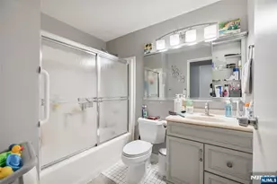 320 Anderson Ave 2A, Fairview, NJ 07022 - Photo 11