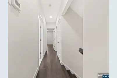418 East Avenue, Northvale, NJ 07647 - Photo 21